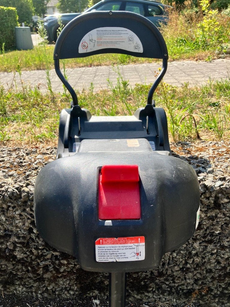 2 bases ISOFIX Lerado F010-SB10 pour siège auto bébé, Enfants & Bébés, Sièges auto, Autres marques, Enlèvement, Utilisé, 0 à 10 kg