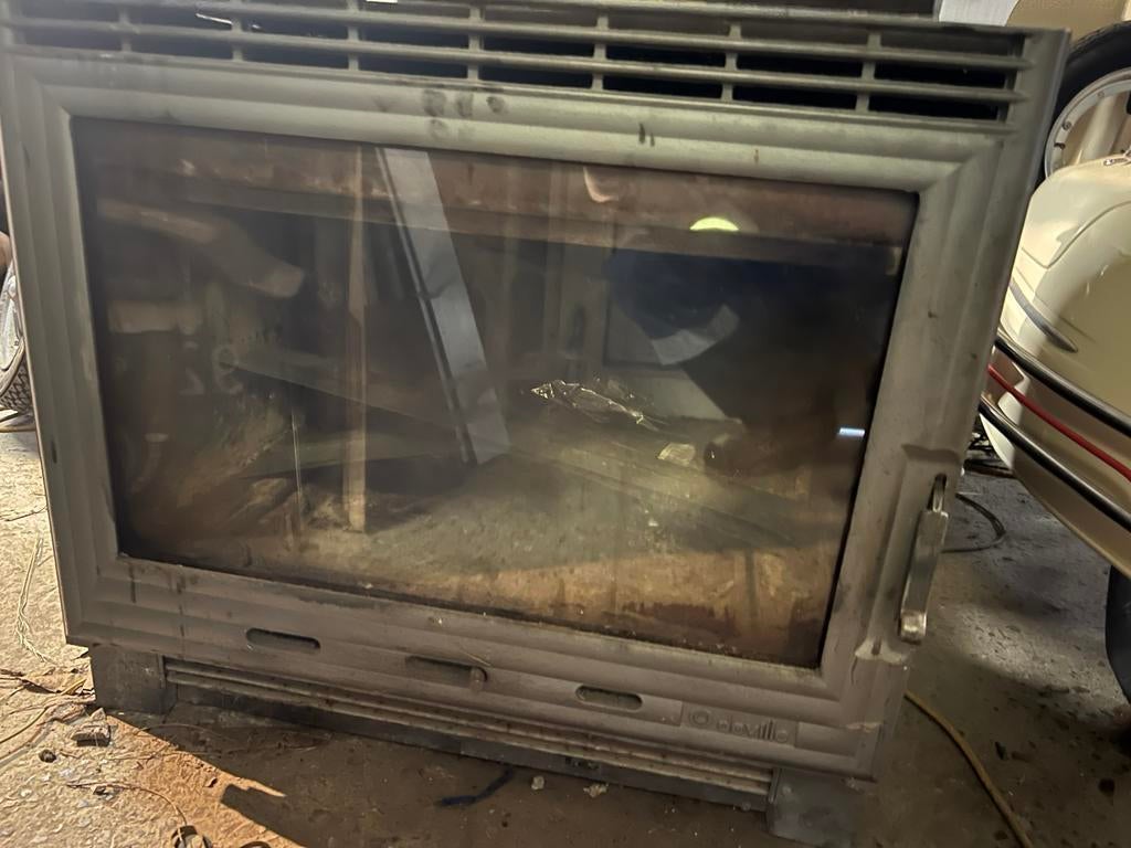 Poêle au bois Deville avec ventilation, Encastré, Enlèvement, Utilisé, Bois