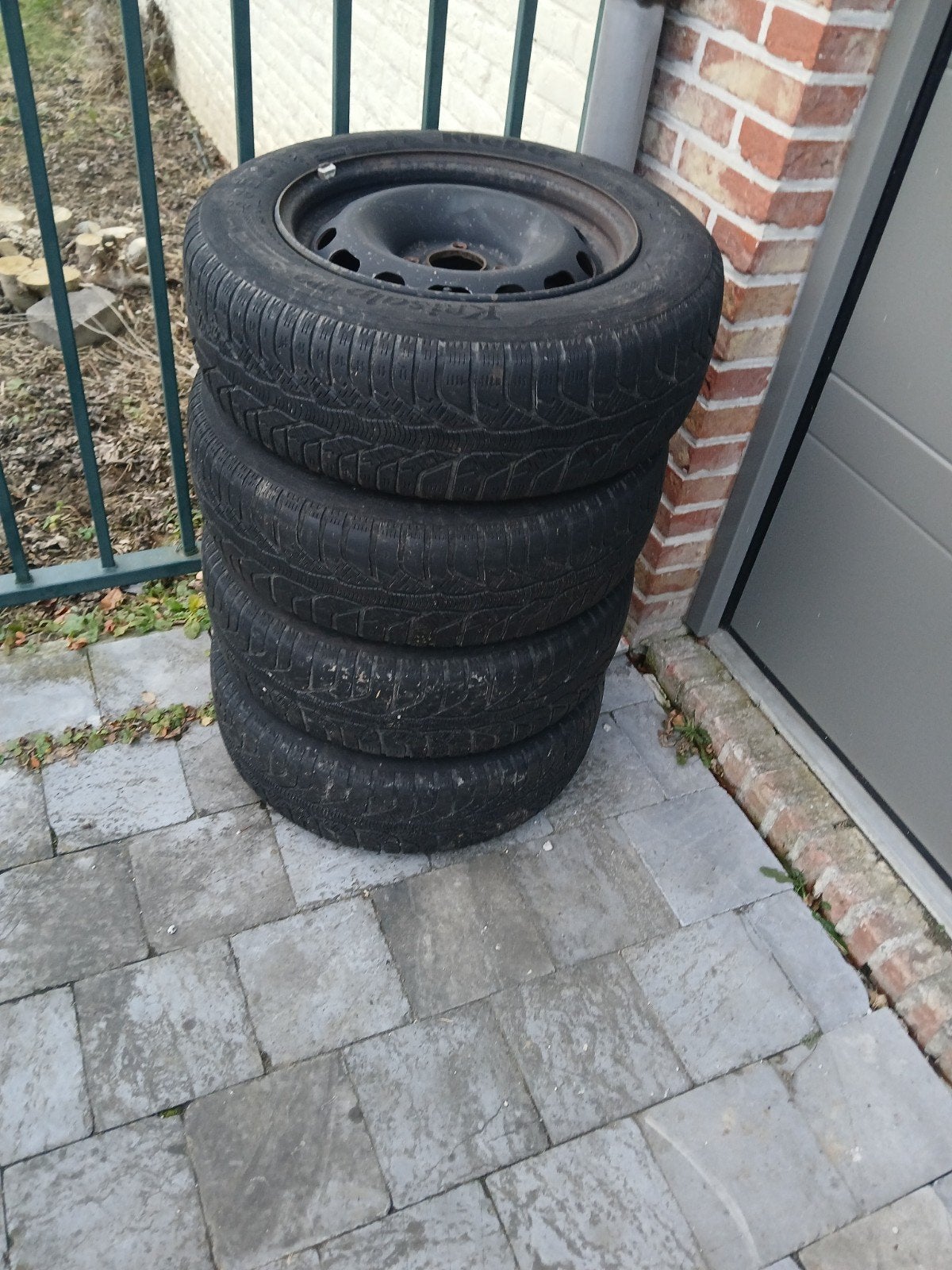 pneus Berlingo, Enlèvement, Utilisé