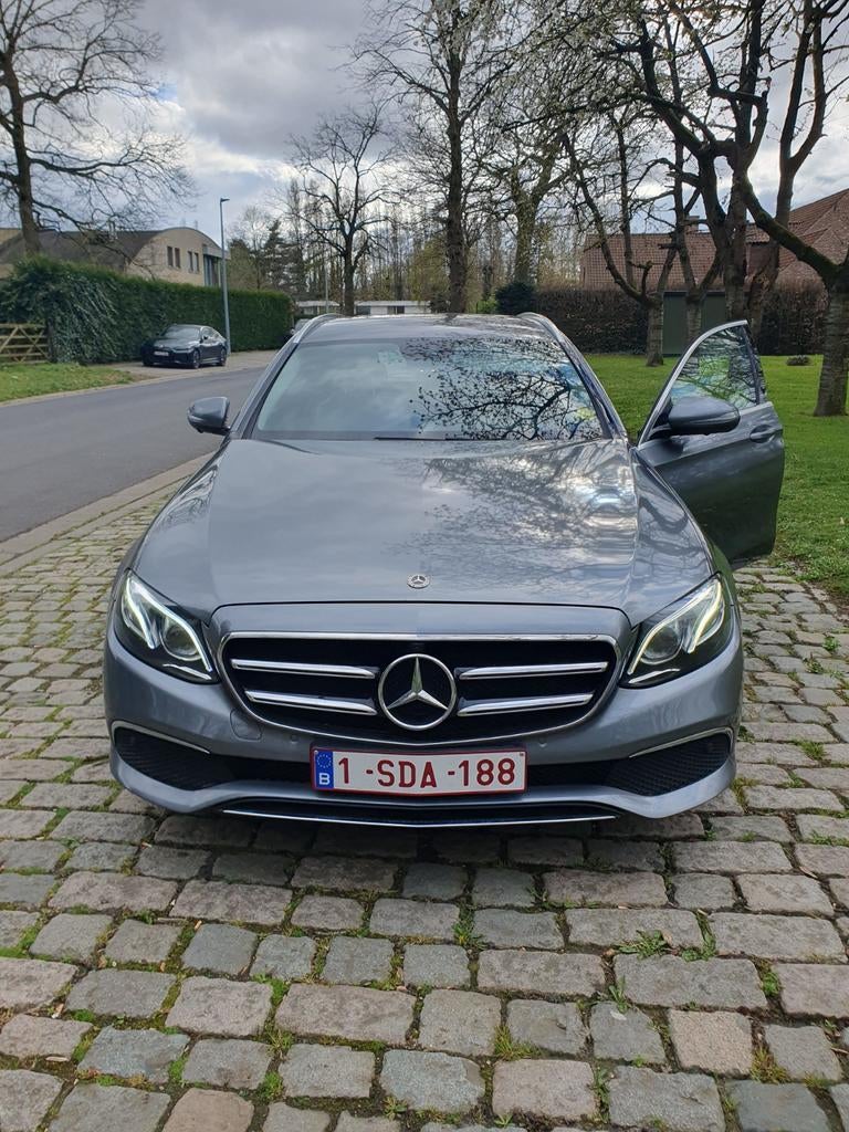 Mercedes E200d Business Solution  2020 134.000 km, Auto's, Automaat, Overige kleuren, Leder, Particulier