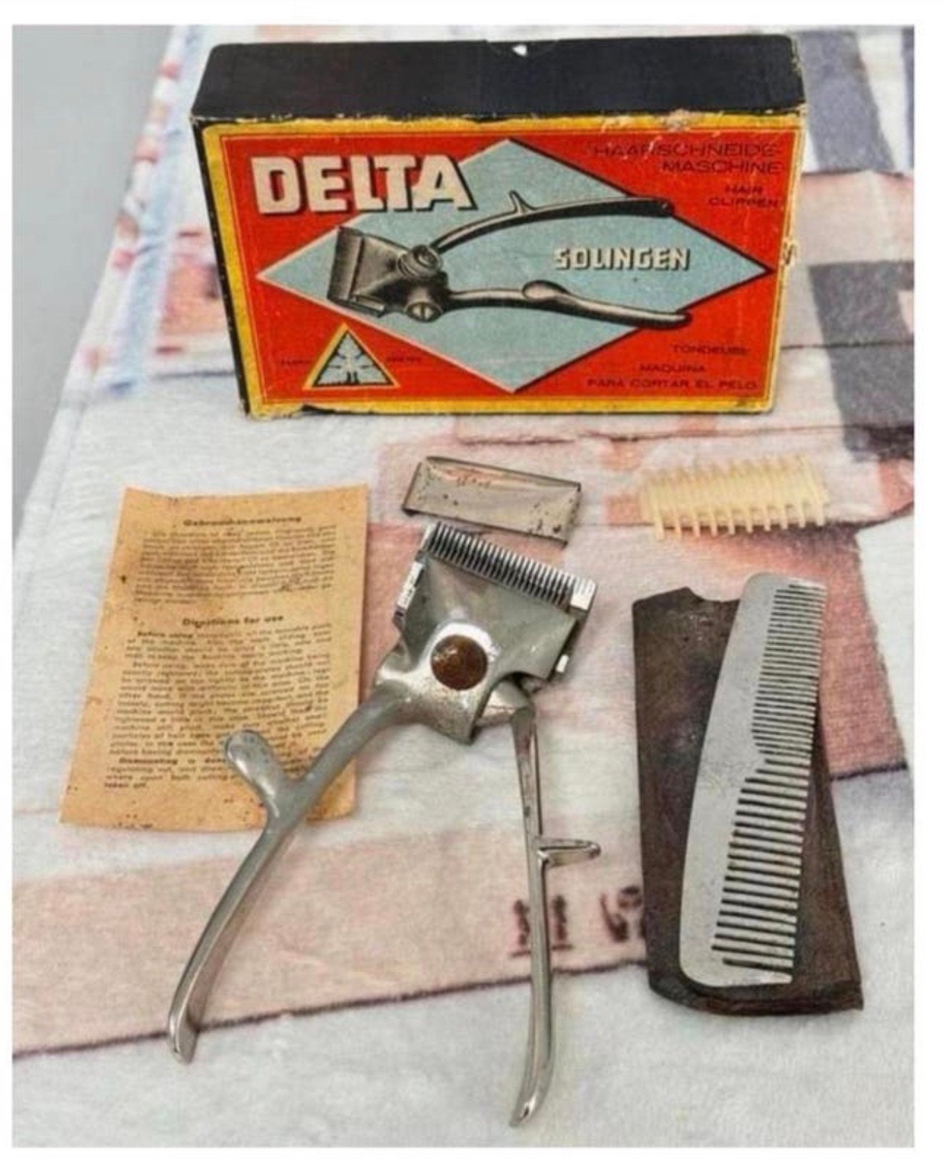 1951 - Delta solingen antiek Hand tondeuse clipper compleet, Antiek en Kunst, Antiek | Gereedschap en Instrumenten, Ophalen of Verzenden