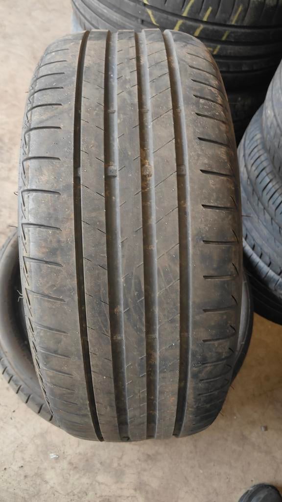 225/45r18 Bridgestone 40€ per stuk met montage en balanceren, Auto-onderdelen, Ophalen