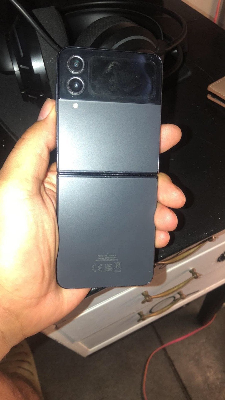 Samsung Z Flip 4, Enlèvement, Samsung
