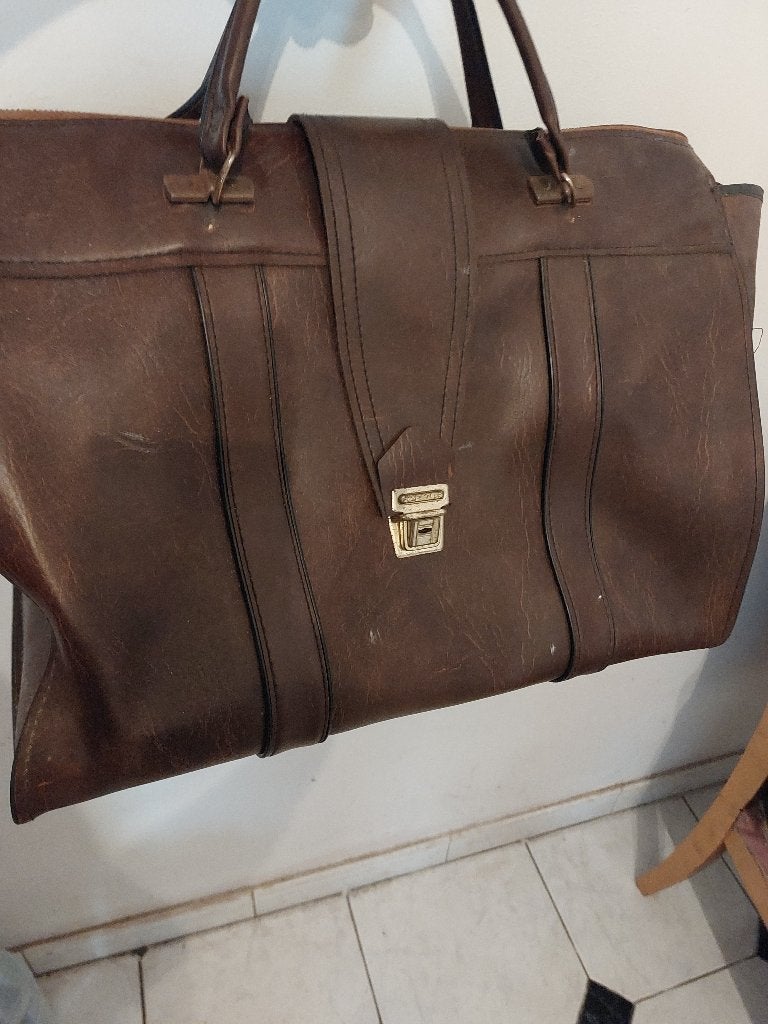Sacs anciens cuir, Bijoux, Sacs & Beauté, Bijoux anciens, Enlèvement
