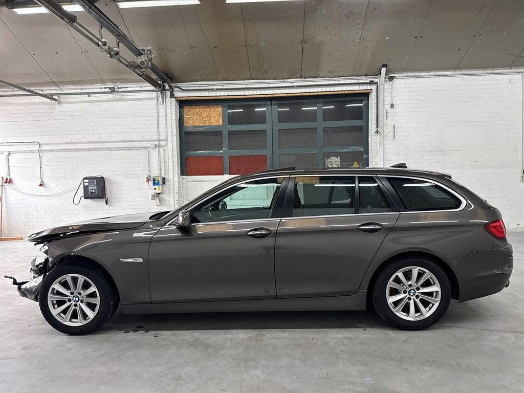 BMW 5-serie Touring 520i High Executive M Sport | Panorama d, Automaat, Euro 5, Achterwielaandrijving, Gebruikt