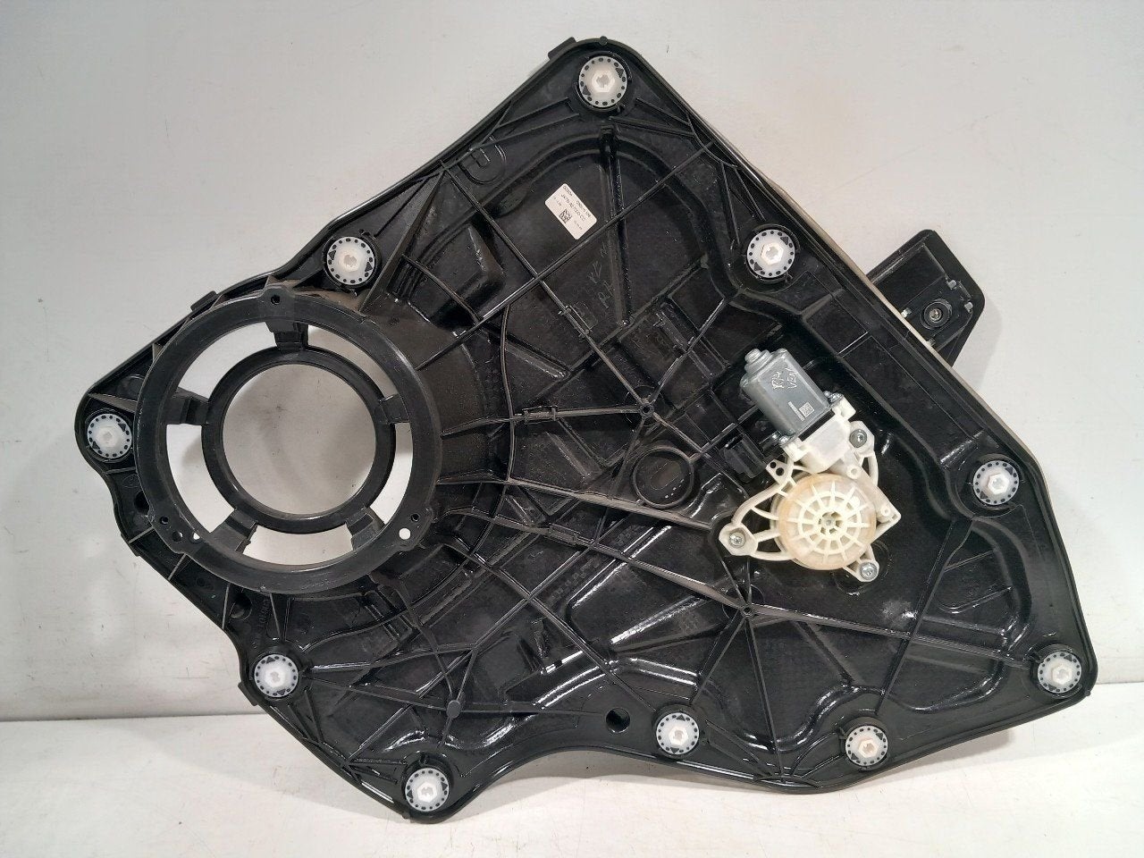Raammechaniek elektrisch rechts achter Ford Focus, Onderdelen@venauto.nl, Van der Ven Autorecycling B.V., Gebruikt, Ettenseweg 76, 4706 PB Roosendaal, The Netherlands