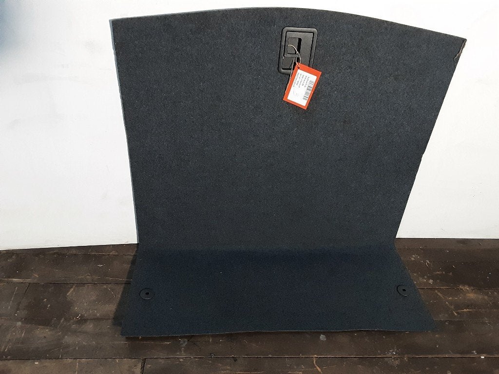 TAPIS DE COFFRE Audi A4 Avant (B7) (8T08634632Z3), Mevr. I. Hauben, Audi, Utilisé, Rue de l'Espoir 34 34
4030  GRIVEGNÉE, BE