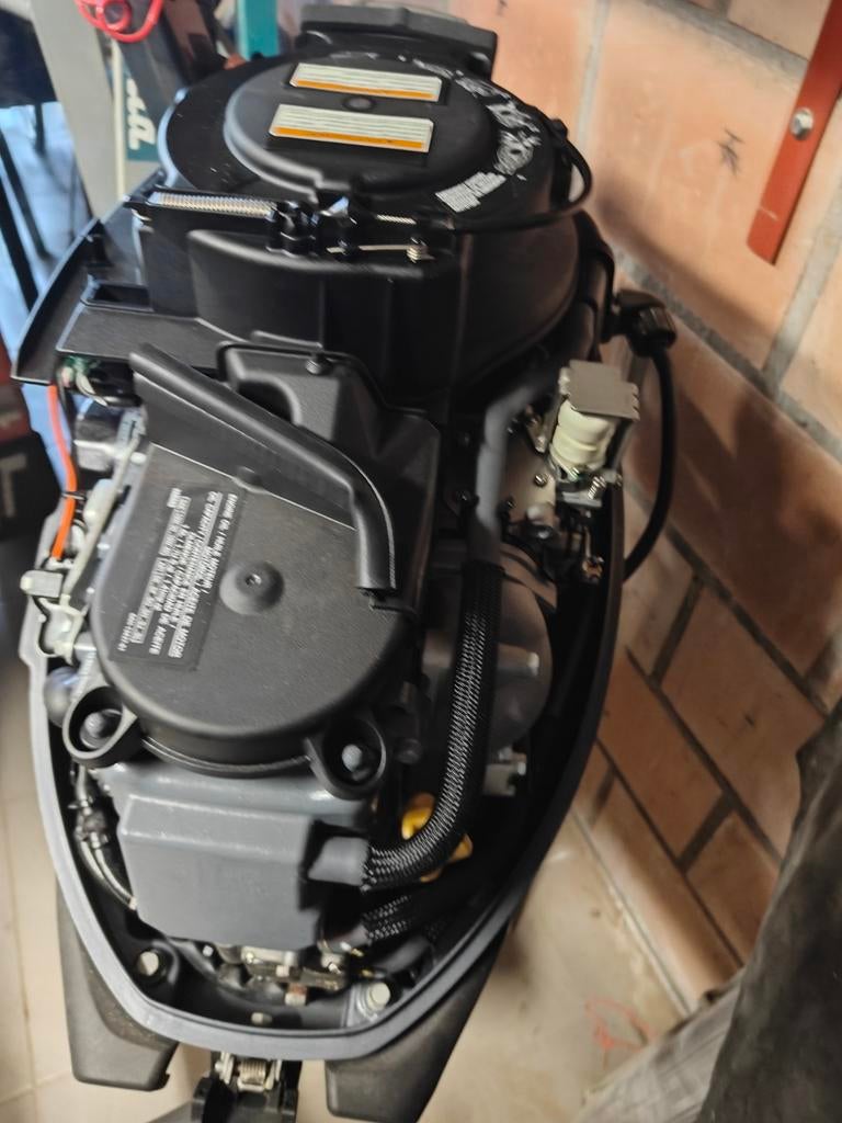 Yamaha 15 CV à queue courte, Enlèvement