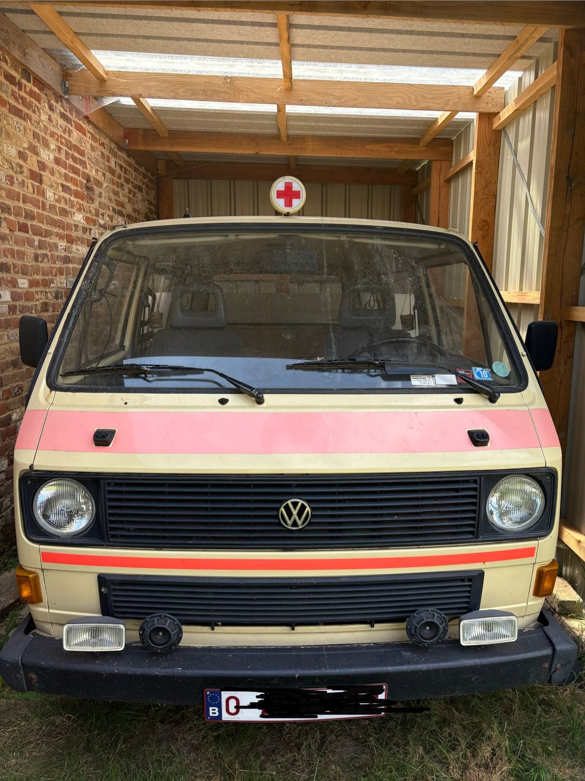 Volkswagen T3 - 2100WBX Ambulance 1986, foto 8