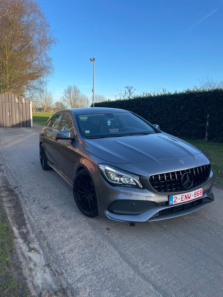 Mercedes Cla 180 AMG line, CLA, 4 cilinders, Leder en Stof, 1595 cc