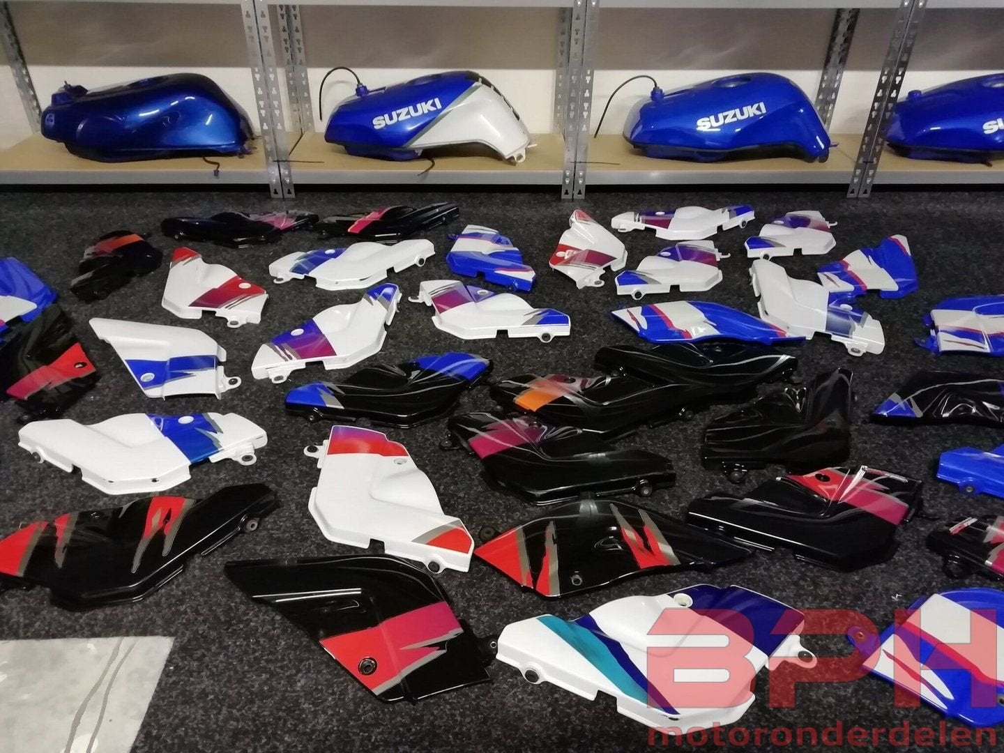Frame cover links Suzuki GSX-R 600w 750w 1100w kuip kap kuip, Motos, -, Utilisé, -, -