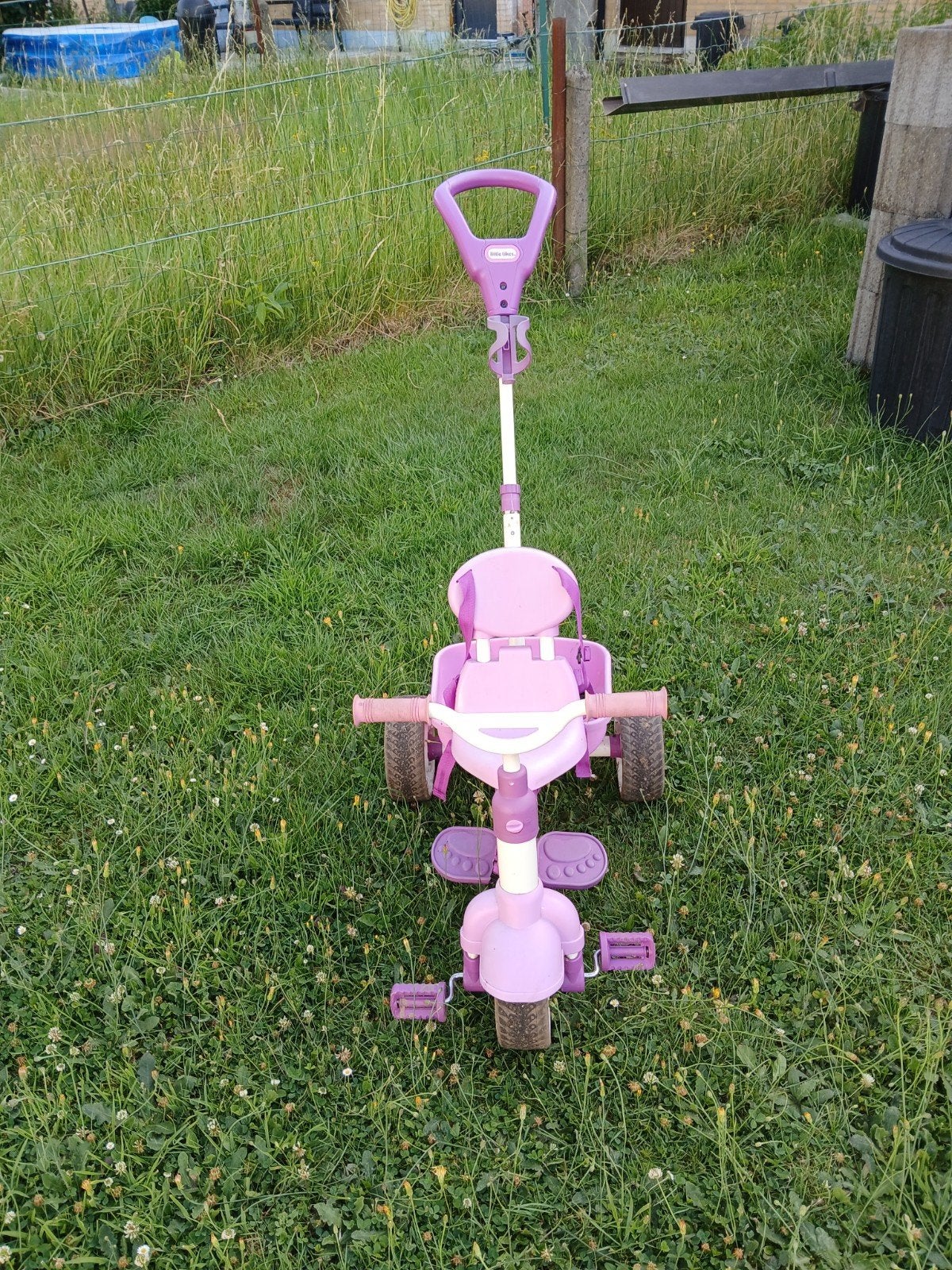 Velo fillette, Enlèvement