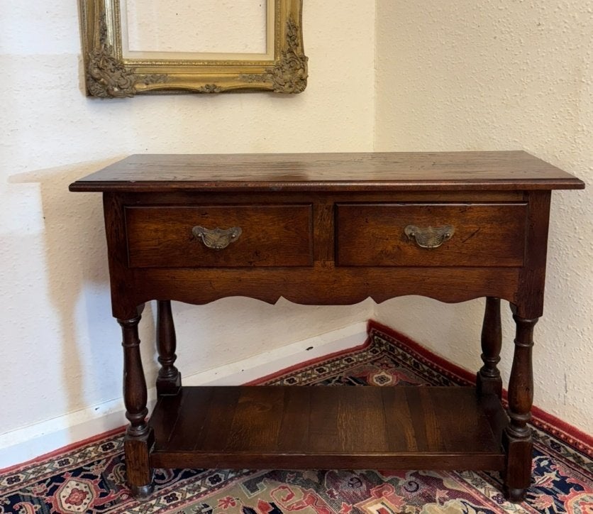 Console/table d'appoint en chêne à deux tiroirs., Maison & Meubles, Armoires | Commodes, Enlèvement, Chêne