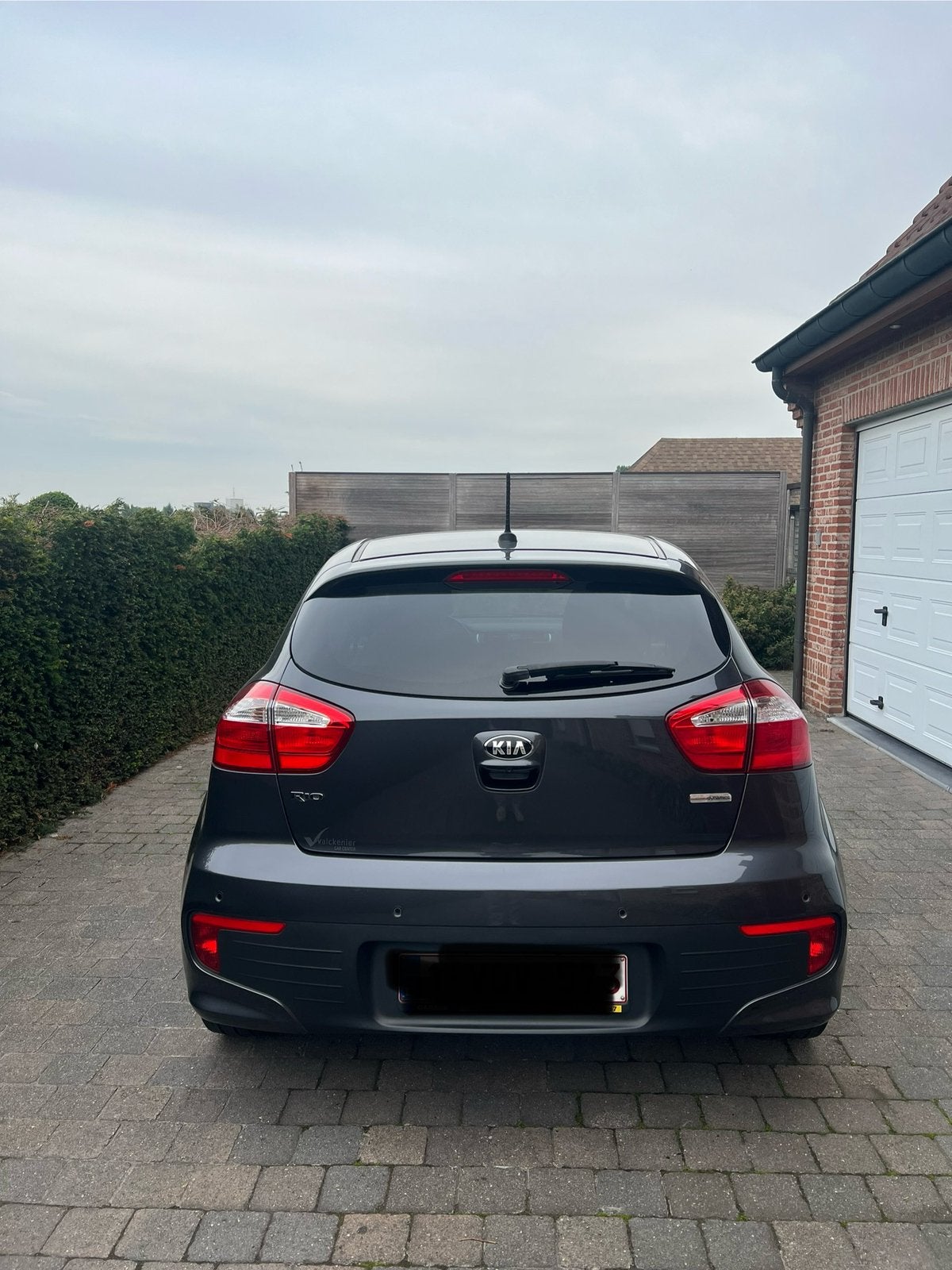 Kia Rio, Auto's, Voorwielaandrijving, Stof, Euro 6, 4 cilinders