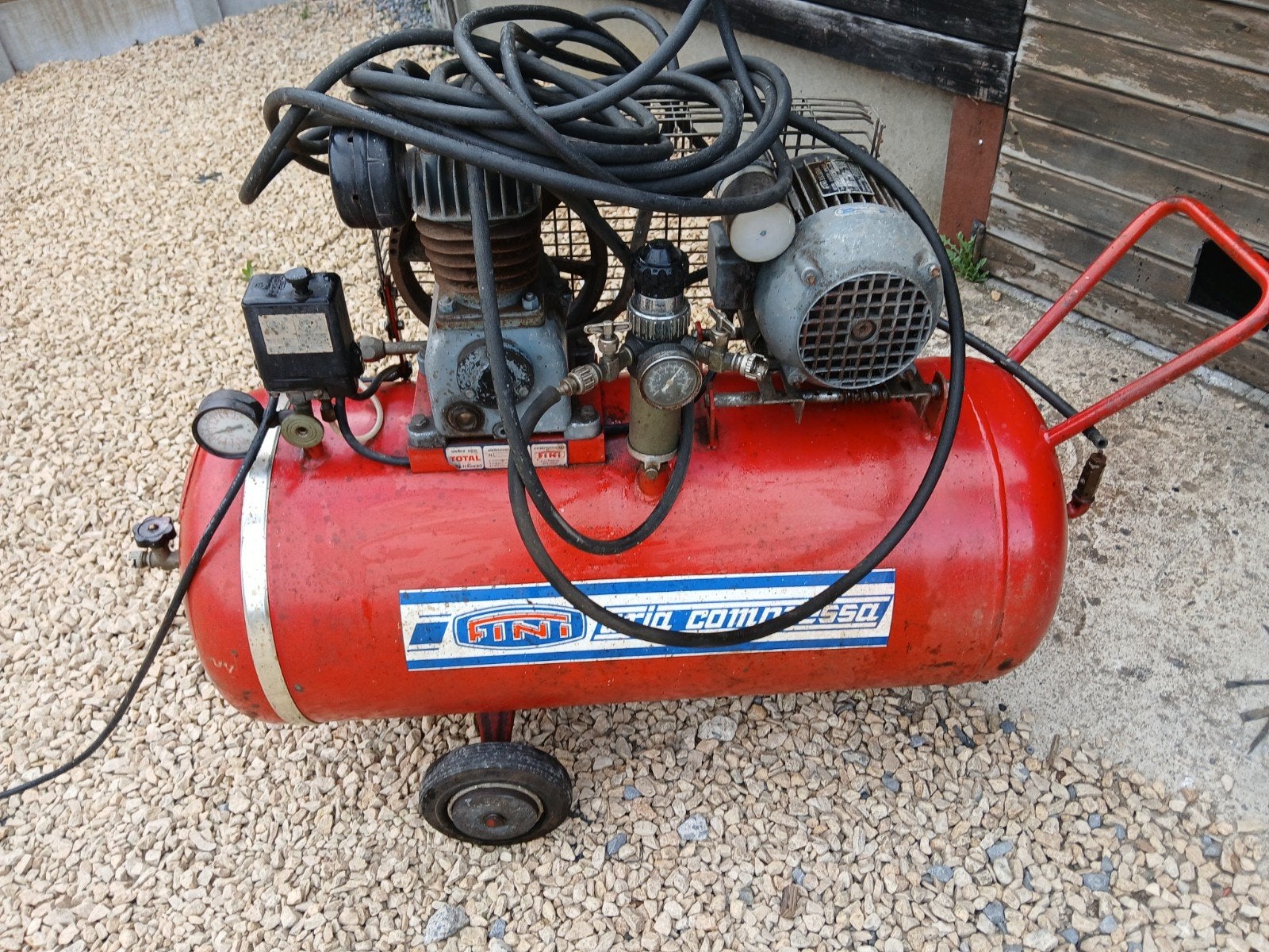 Compressor, Doe-het-zelf en Bouw, Compressors, Ophalen