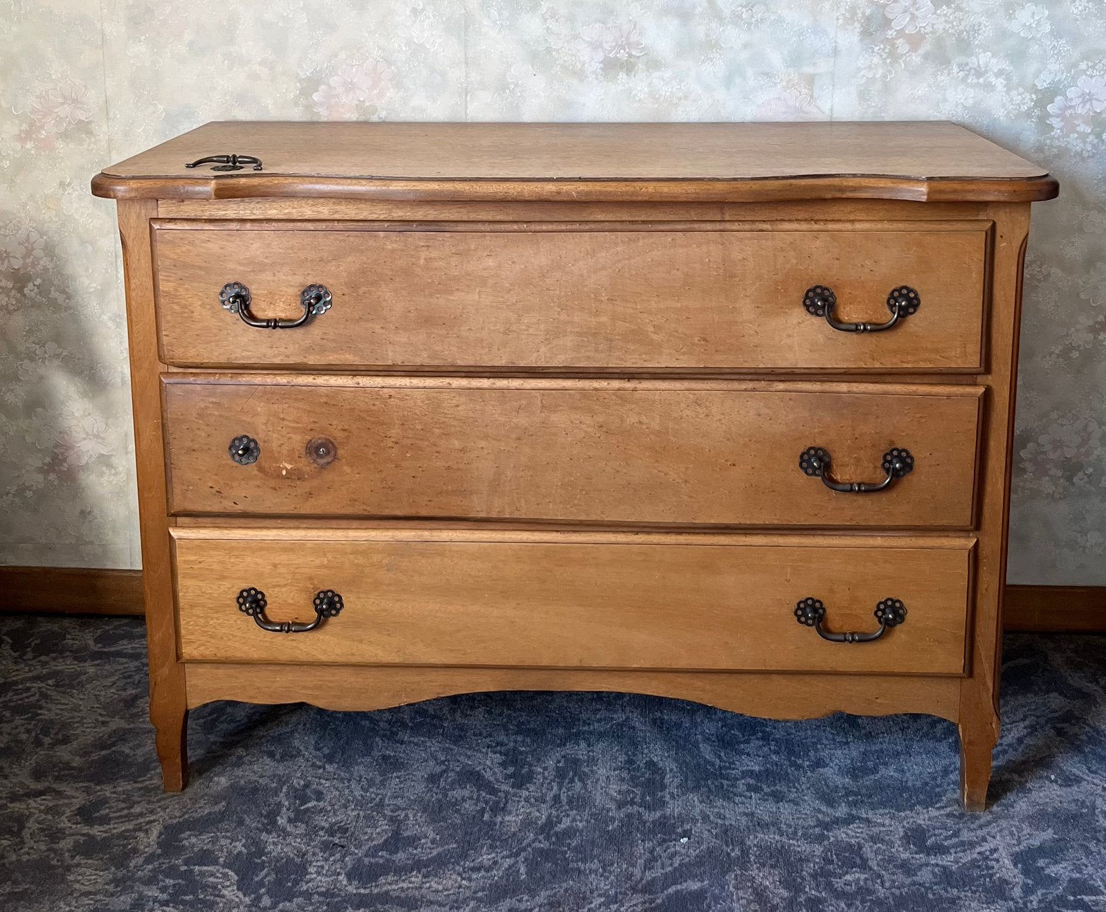 Grenenhouten dressoir met 3 laden, Huis en Inrichting, Ophalen, Gebruikt, 100 tot 150 cm, 3 of 4 laden