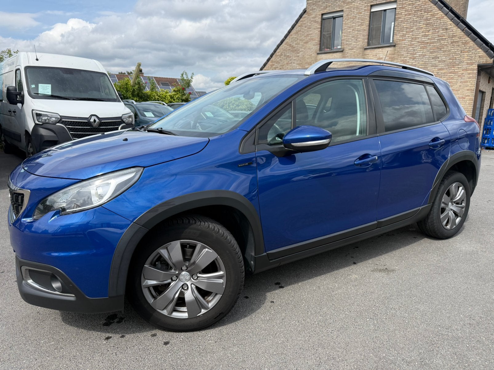 PEUGEOT 2008/ESSENCE/2019/CARPLAY, Achat, Euro 6, Entreprise, Boîte manuelle