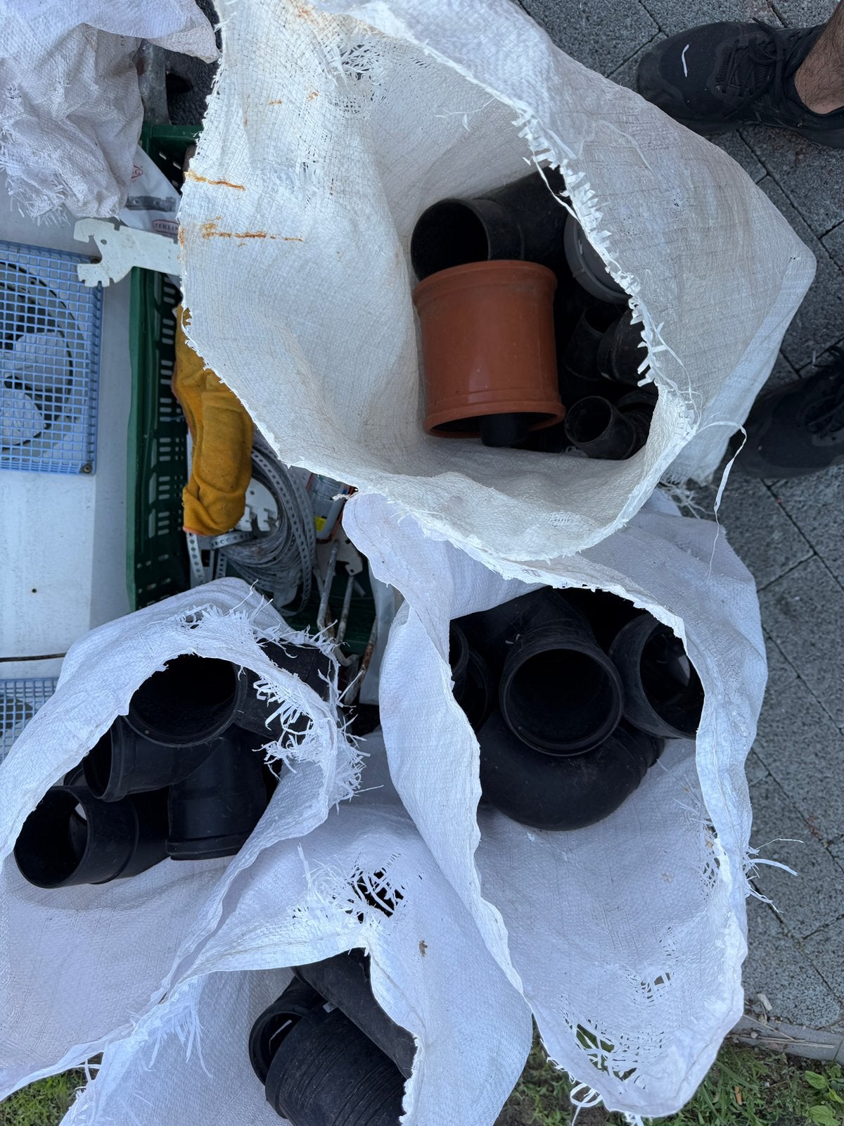 Lot de raccords d'évacuation et d'égout en PVC — tailles, Enlèvement, PVC, Évacuation