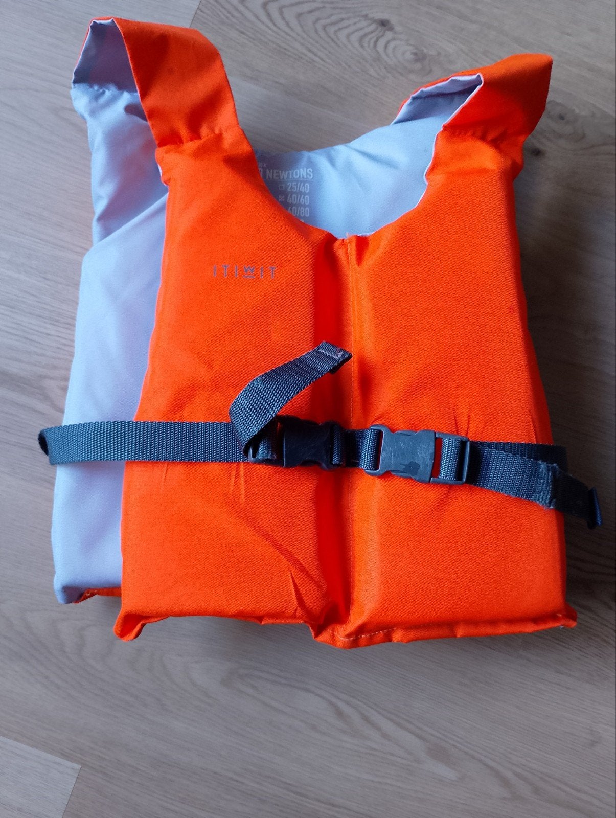 Zwemvest 50 Newton (40-60 kg), Sports nautiques & Bateaux, Vêtements nautiques, Enlèvement ou Envoi