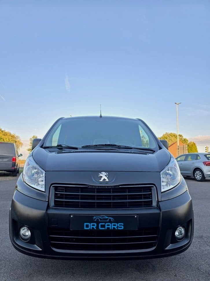 Peugeot Expert 2.0Hdi-3zit/L1-H1 Lichtevracht-Airco-Trekhaak, Voorwielaandrijving, 4 deurs, Euro 6, 4 cilinders