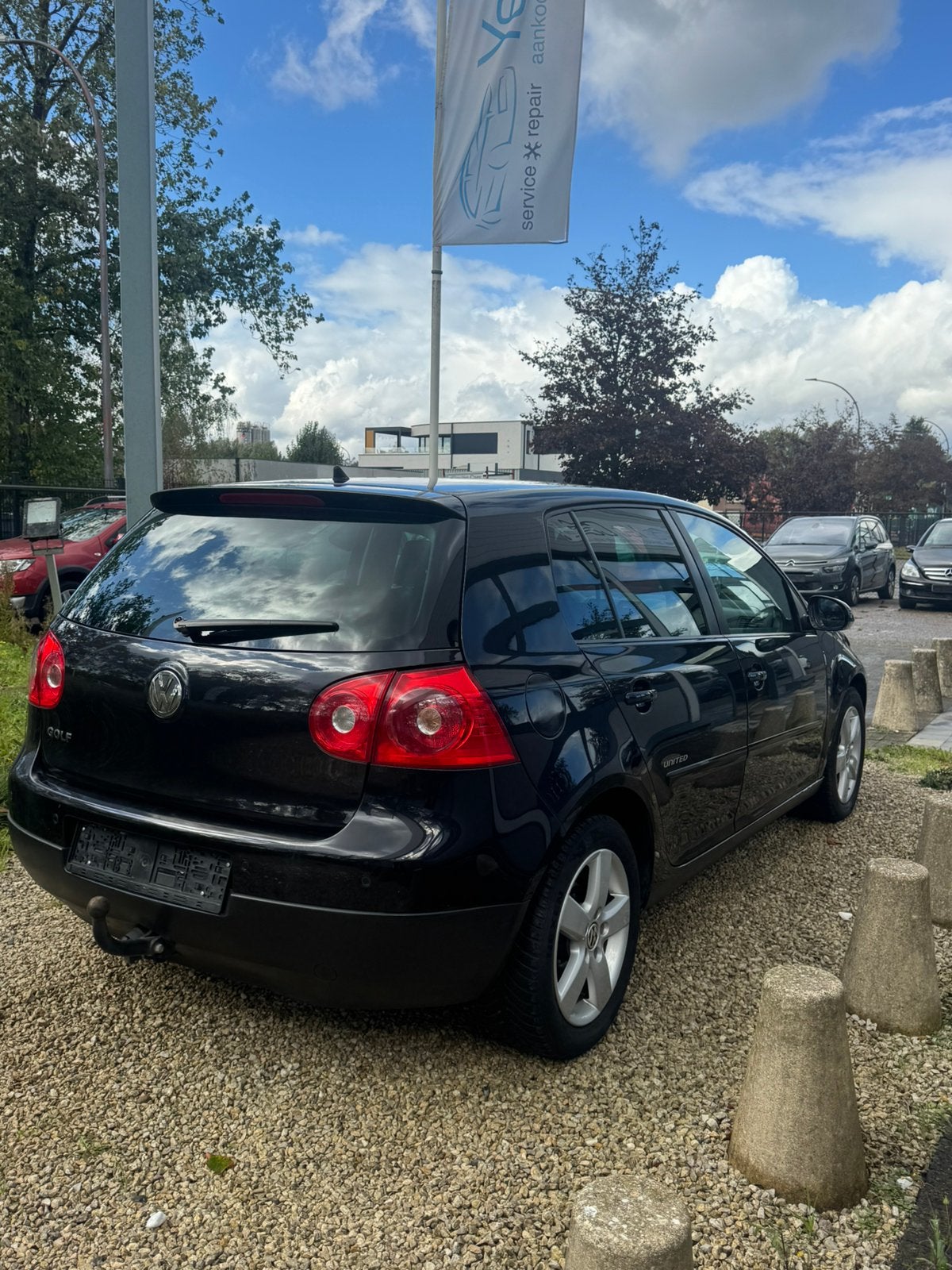 Golf 5 benzine met keuring verkoop en garantie, Voorwielaandrijving, Stof, 4 cilinders, Zwart