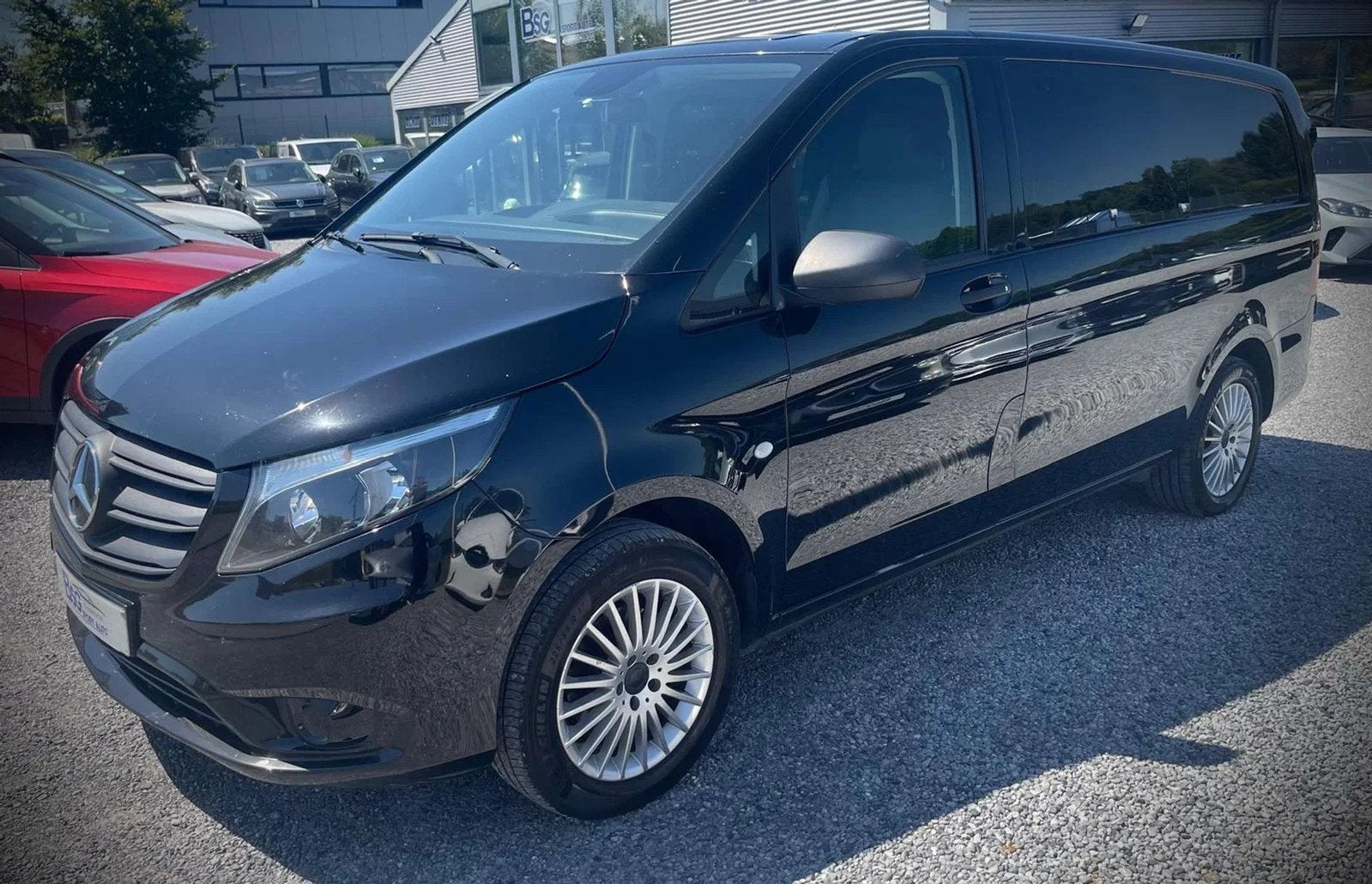 Mercedes-Benz Vito 2.0 BlT A2 BE*BOITE AUTO*DOUBLE CABINNE*C, 4 deurs, Gebruikt, 4 cilinders, Zwart