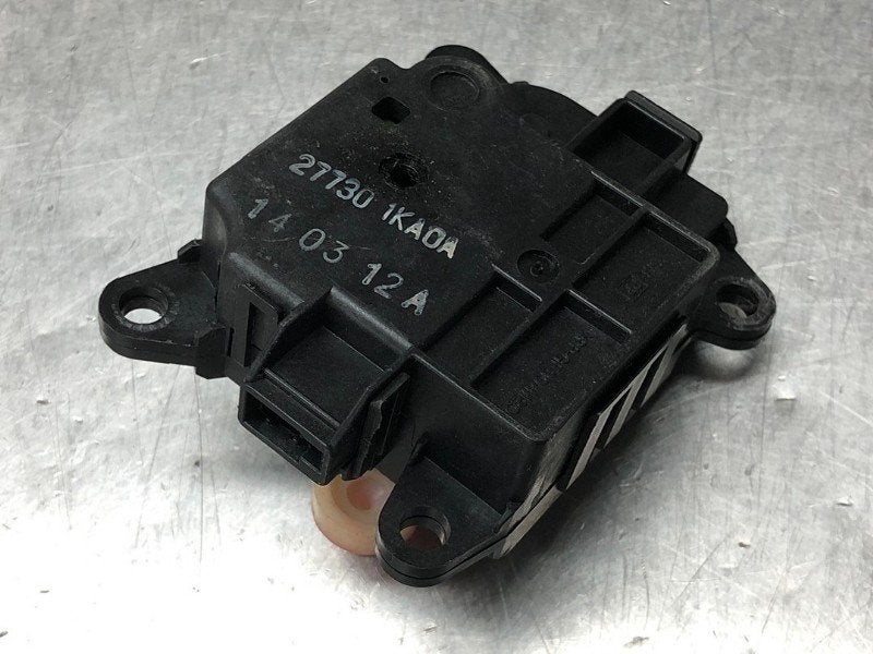 ACTIONNEUR MOTEUR VOLET CHAUFFAGE Juke (F15) (|277301KA0A|), Utilisé, Nissan