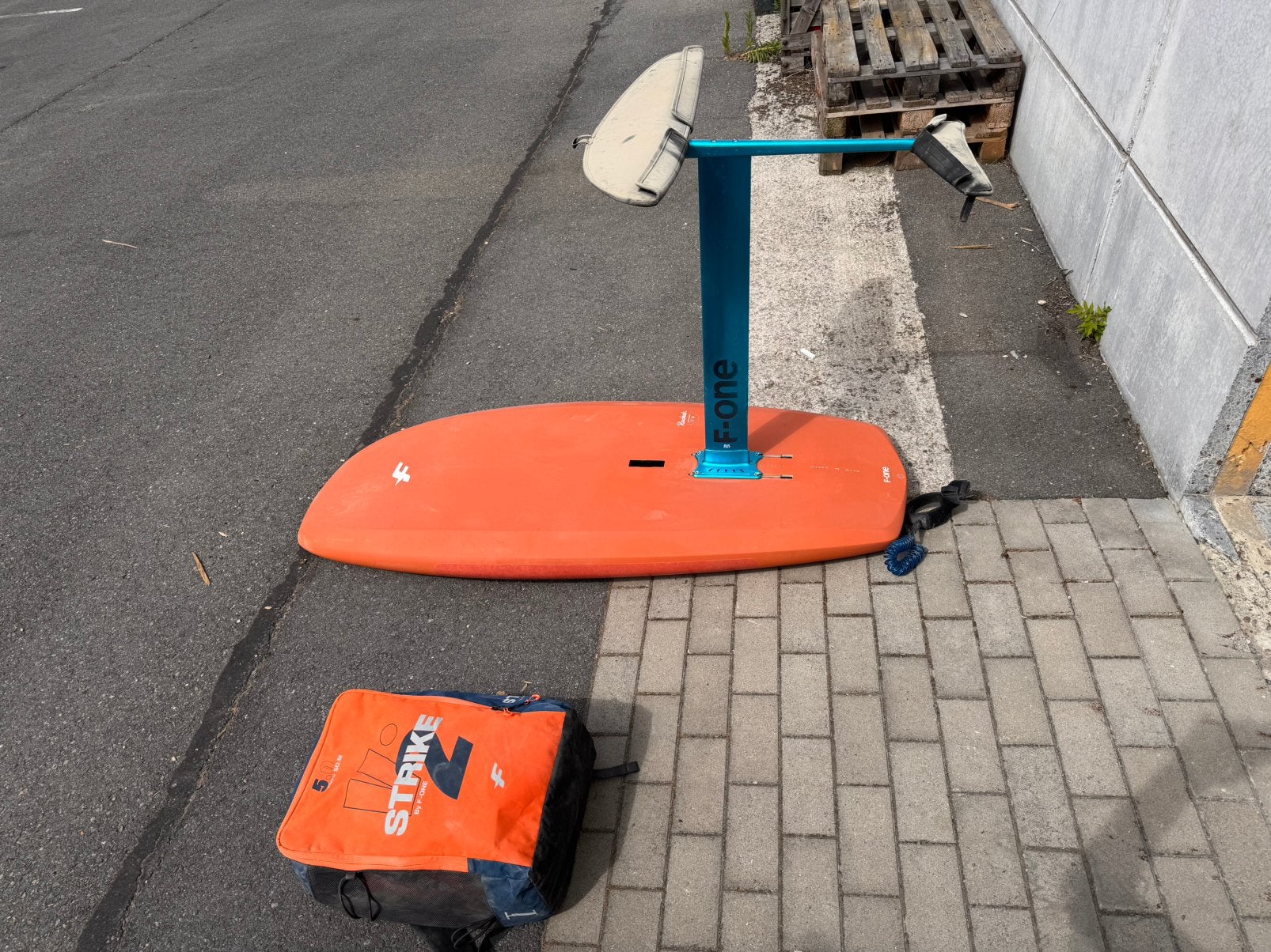F-one wingsurfset, Watersport en Boten, Ophalen, Zo goed als nieuw, Wingsurfset