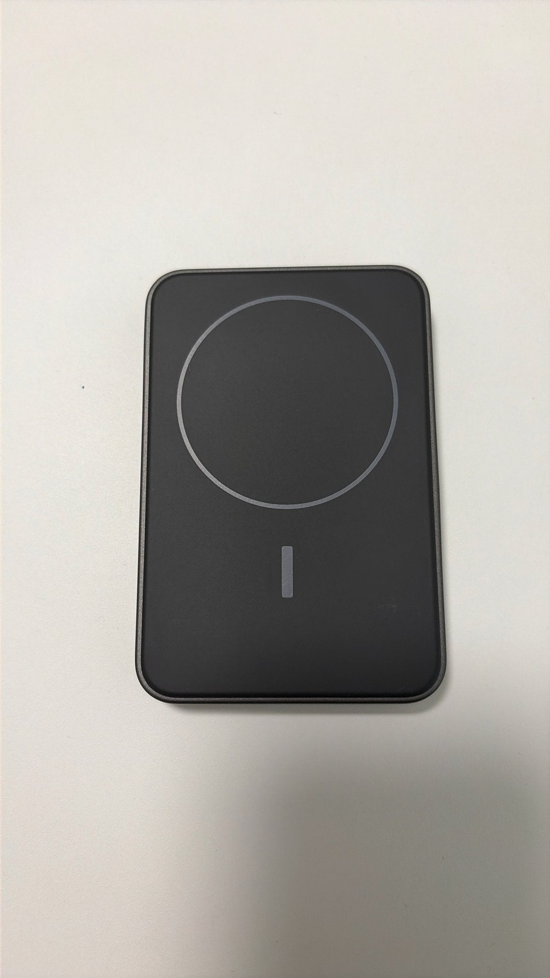 Fresh 'n Rebel Magnetische Powerbank (MagSafe / Draadloos), Ophalen of Verzenden, Zo goed als nieuw