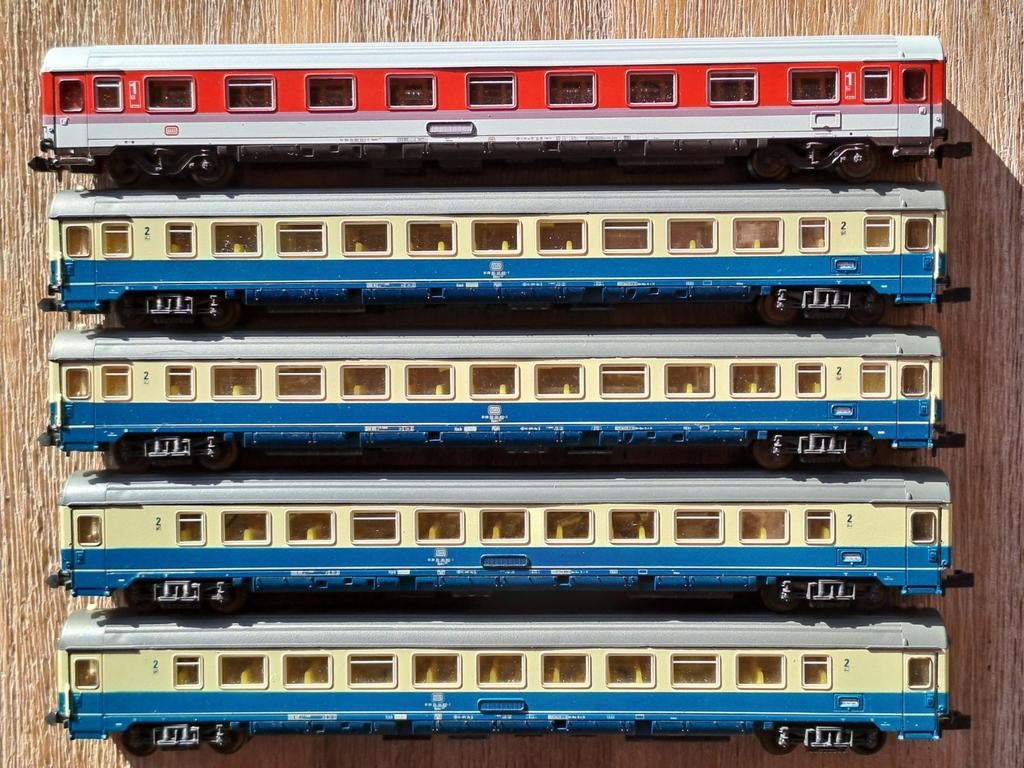 Ensemble de 5 voitures particulières DB Roco à l'échelle N, Hobby & Loisirs créatifs, Trains miniatures | Échelle N, Enlèvement ou Envoi