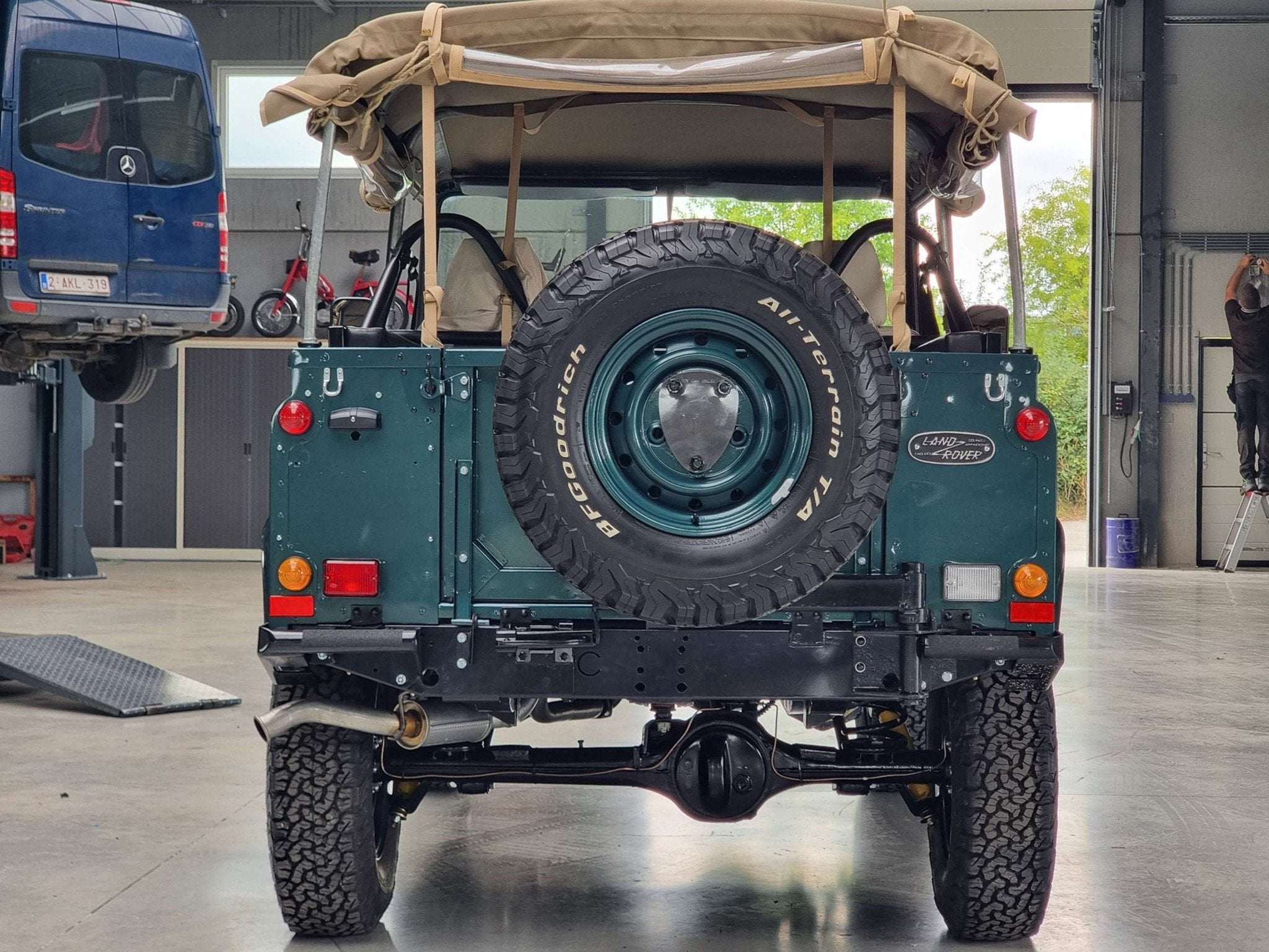 Land Rover Defender TYPE 90 * FULL RESTAURER * TURBO DIESEL, foto 5