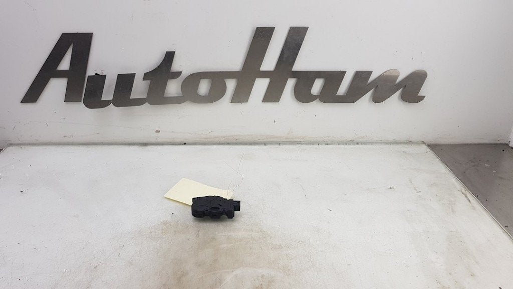 KACHELSTELMOTOR BMW 3 serie Touring (F31) (01-2012/06-2019), Gebruikt, BMW