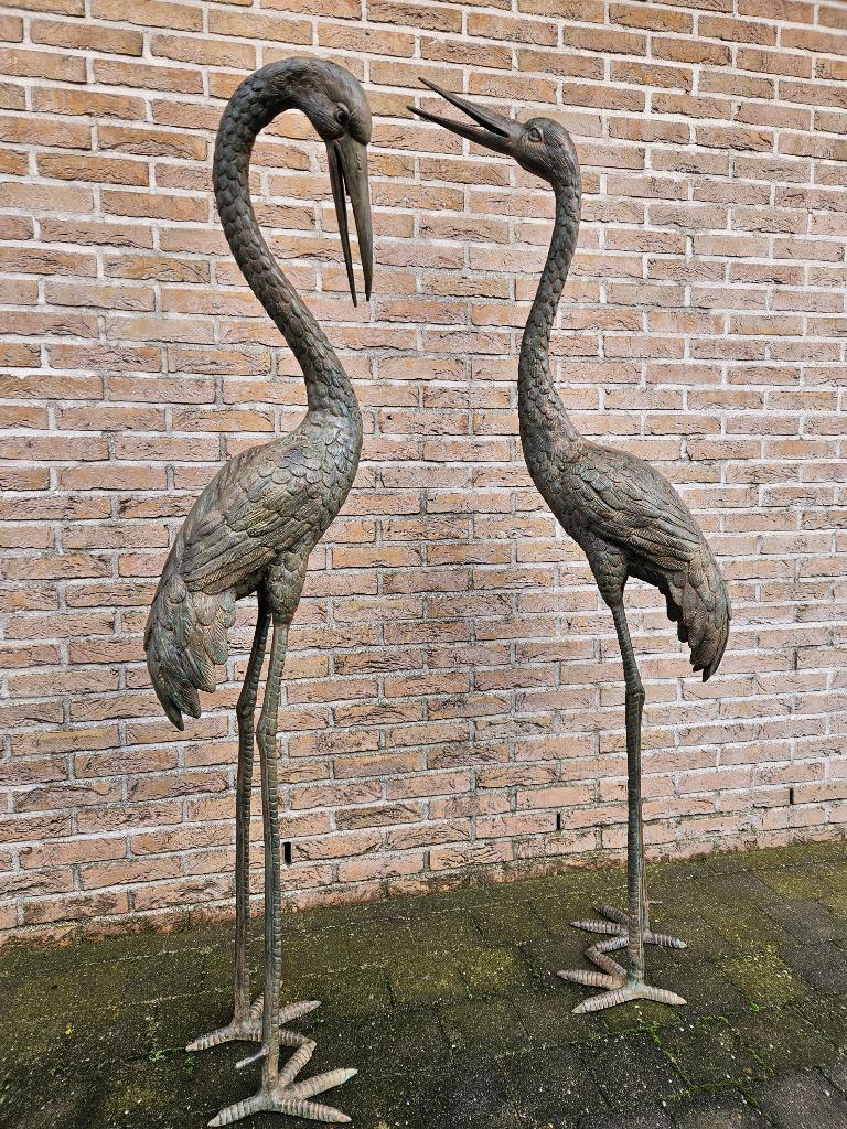 BRONZEN KOPPEL GROTE KRAANVOGELS ZEER LAGE PRIJS VOOR DE 2 !, Tuin en Terras, Ophalen of Verzenden, Nieuw, Overige materialen