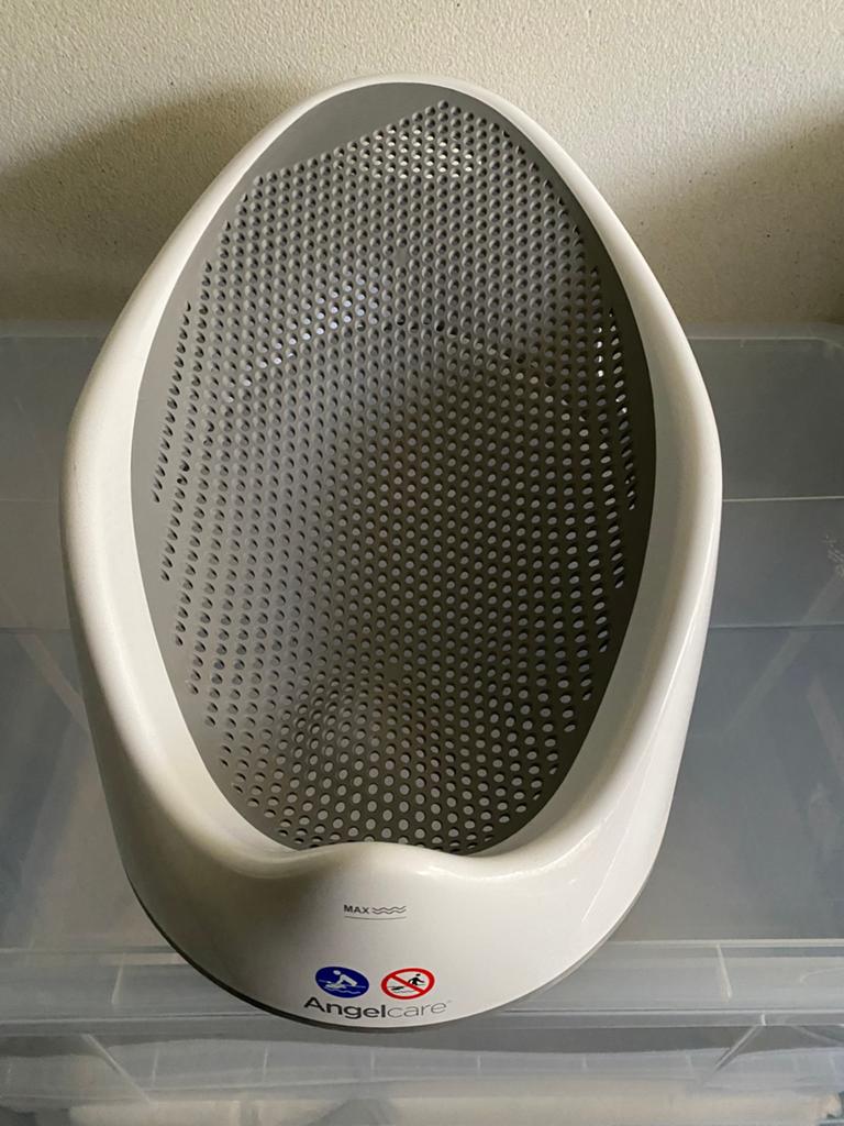 Baby bed for bath, Ophalen, Zo goed als nieuw
