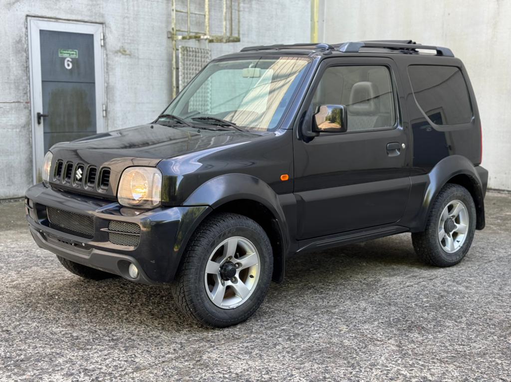 SUZUKI JYMNY / 60.000KM! / 4x4! / AIRCO! / CABRIO! /GEKEURD!, Auto's, Stof, Automatische klimaatregeling, Zwart, Handgeschakeld