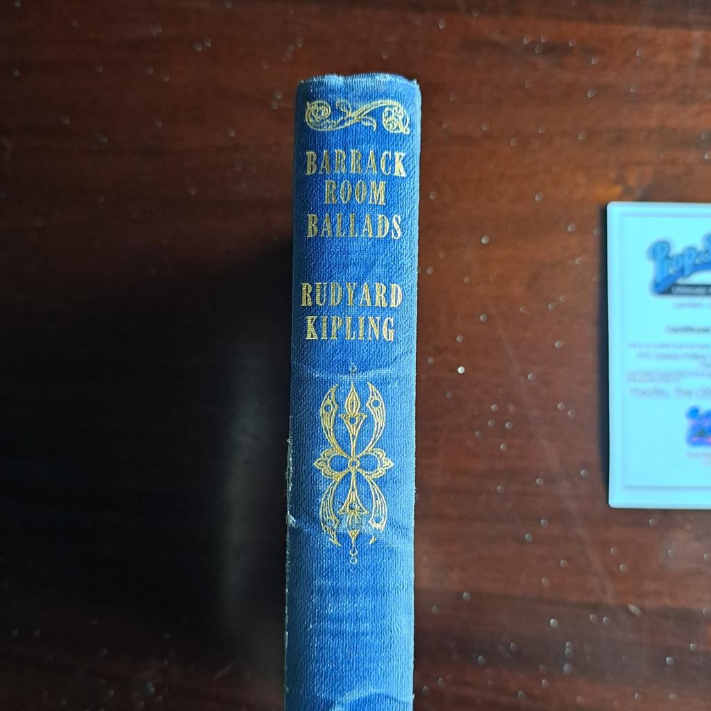 The Pacific movie prop met officiëel COA, Verzamelen, Ophalen