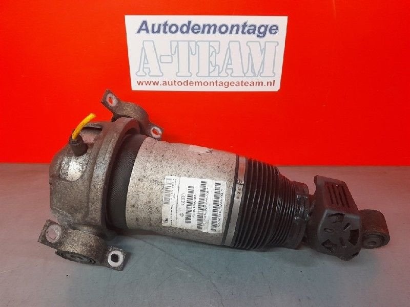 SOUFFLET DE SUSPENSION Audi Q7 (4LB) (|7L8616020A|), Auto-Union-Straße  1,
85057  Ingolstadt, DE, Info@audi.de, Audi, Utilisé