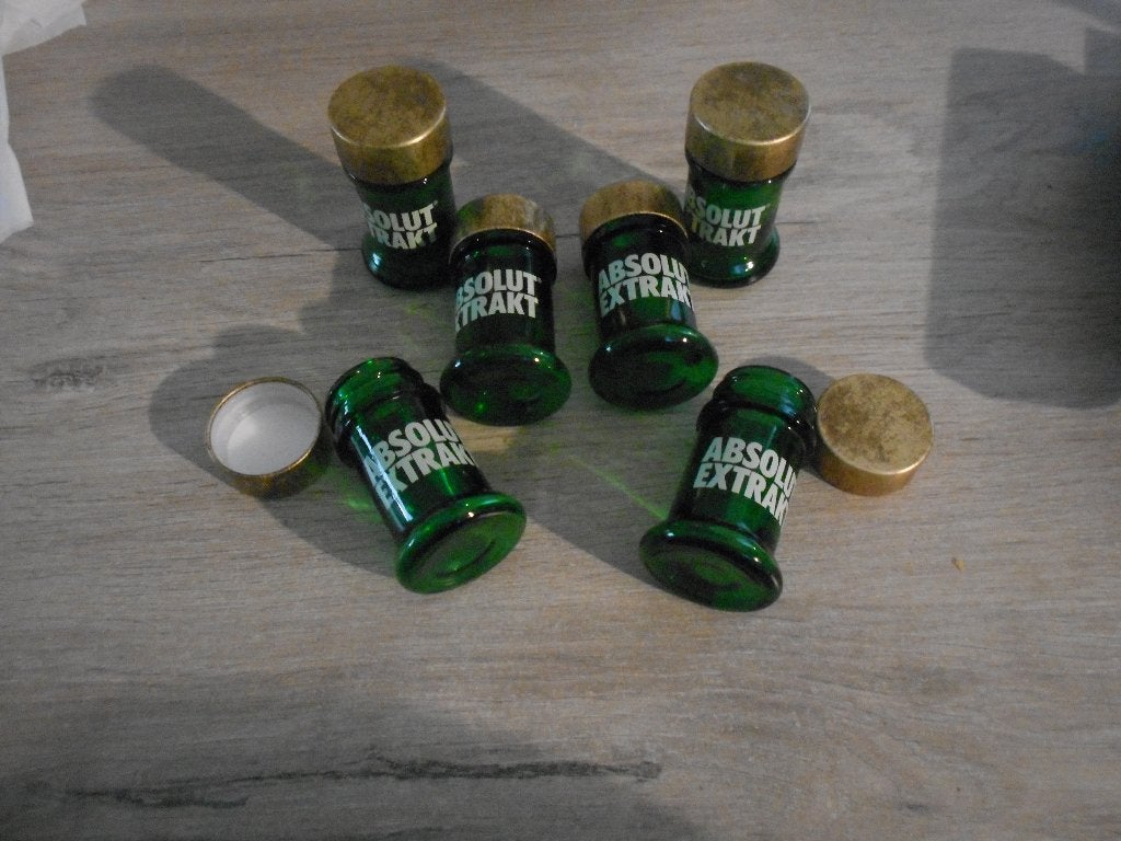 6 x absolukt extract shot glazen, Ophalen of Verzenden, Zo goed als nieuw, Borrel- of Shotglas