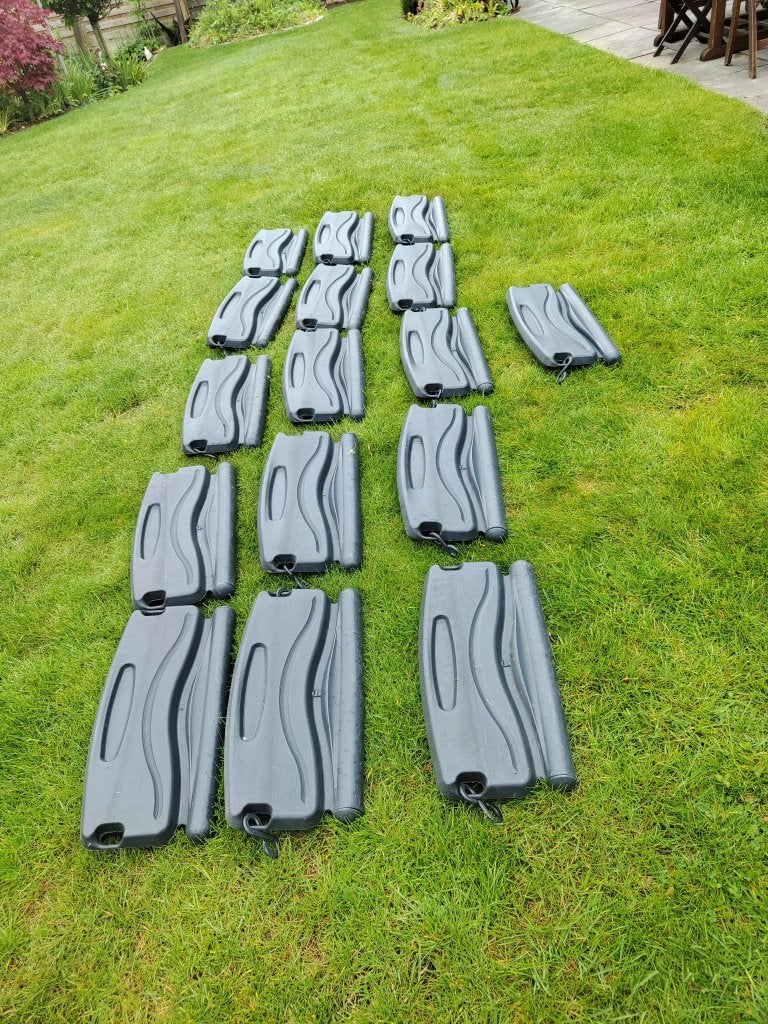 13 x Flotteurs pour piscine, Enlèvement, Comme neuf