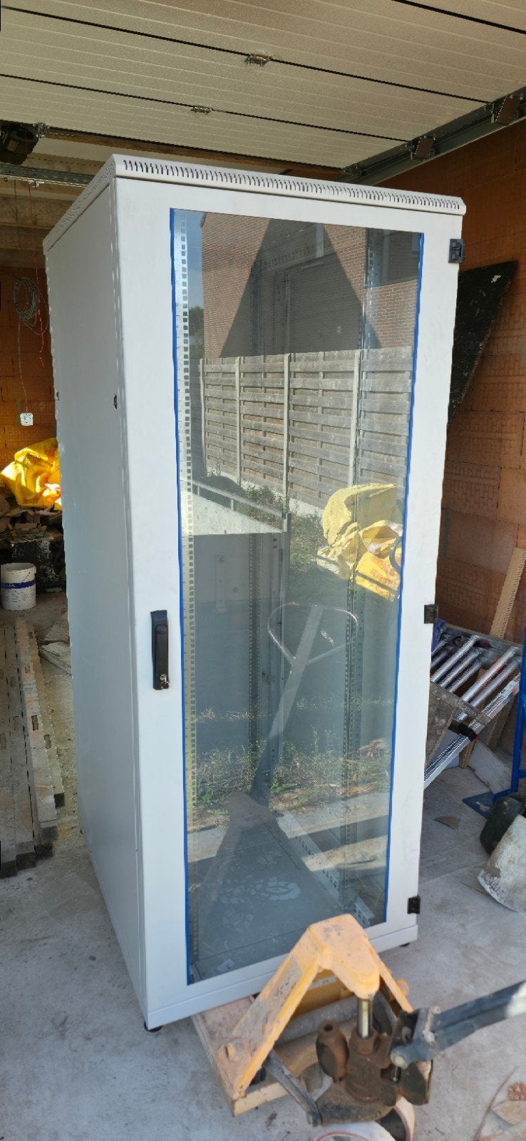 serverkast, Computers en Software, Ophalen, Gebruikt, Glas, Plaatstaal