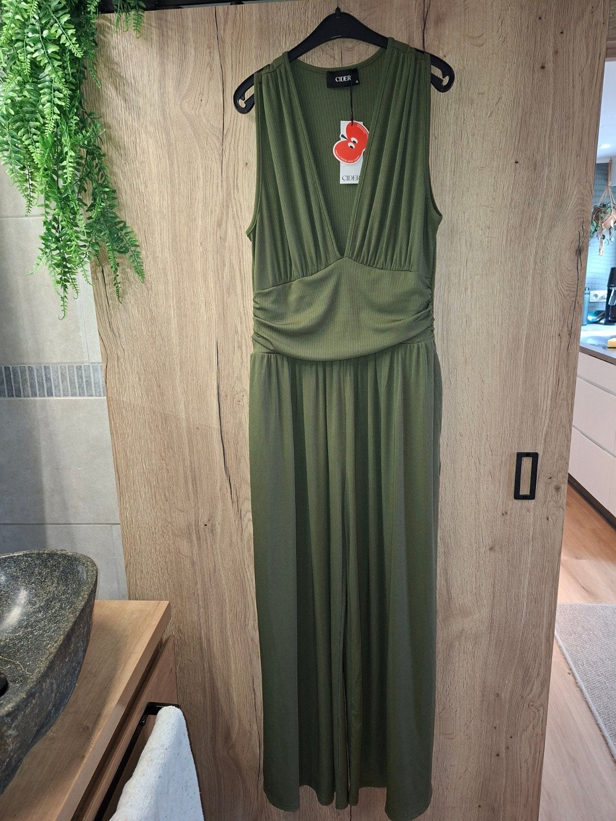 Jumpsuit cider, Kleding | Dames, Gelegenheidskleding, Ophalen of Verzenden, Maat 46/48 (XL) of groter