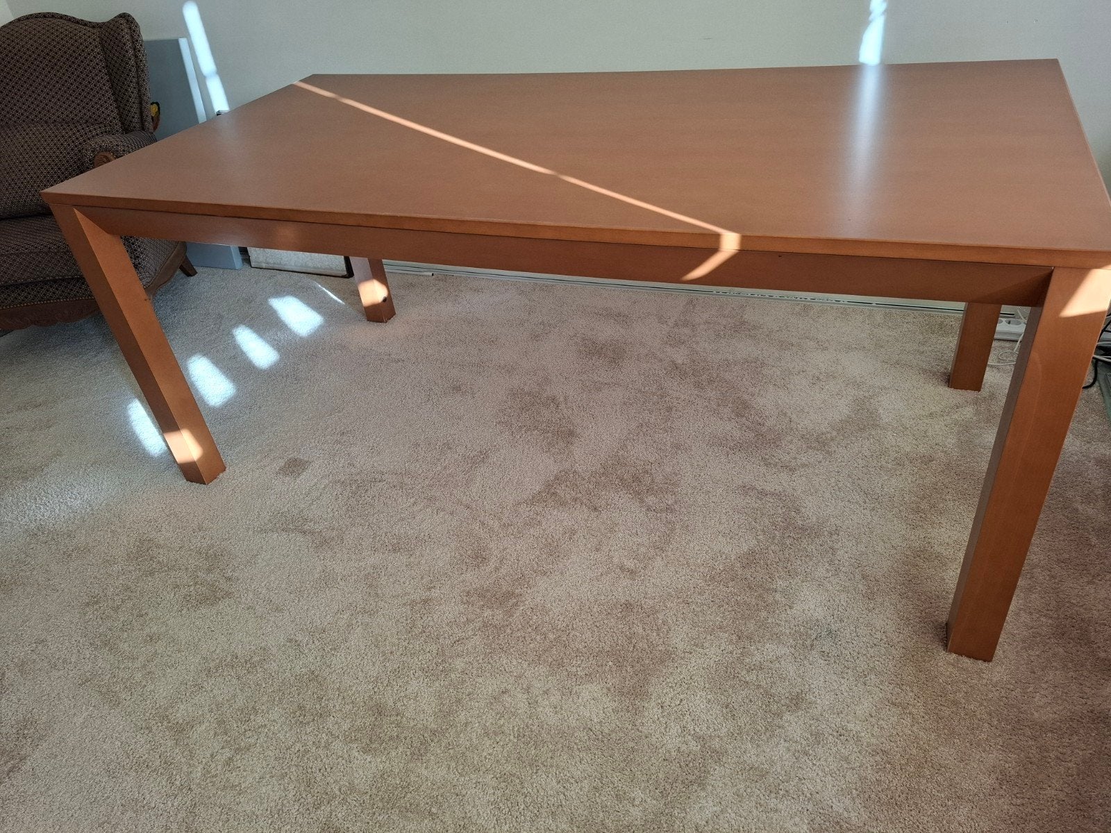 Table à manger en hêtre sépia avec plateau en verre amovible, Enlèvement