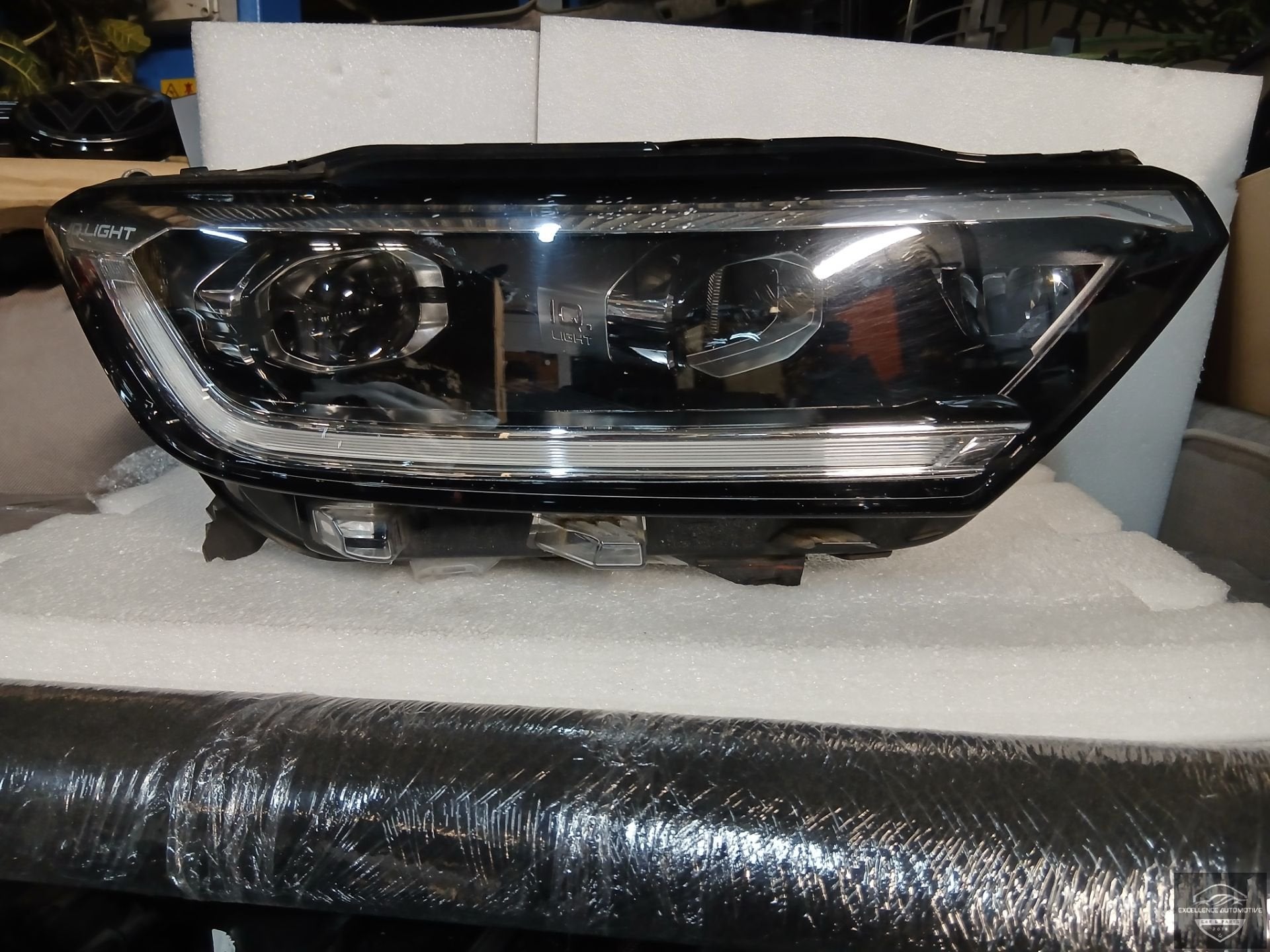 VW T-Roc Facelift 2020+ IQ Light Koplamp Rechts 2GA9410356AH, Volkswagen, Volkswagen AG, Vw@volkswagen.de, Utilisé