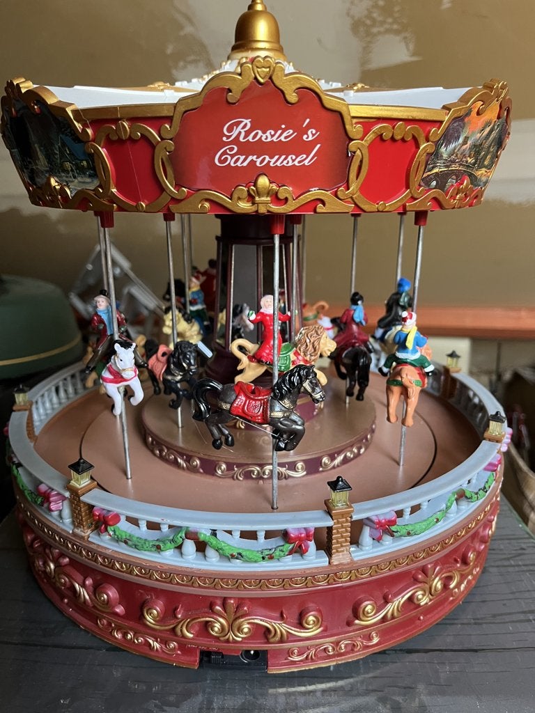 Carrousel de Noël illuminé avec musique, Enlèvement, Utilisé
