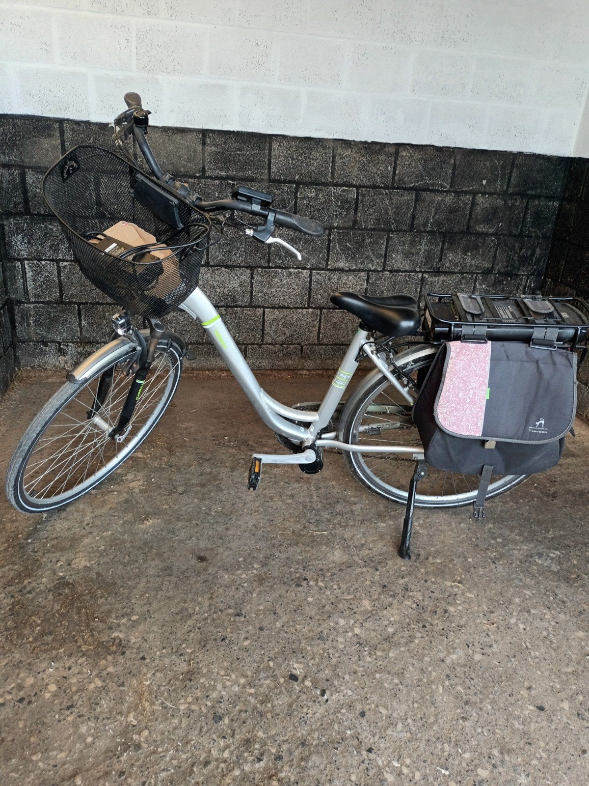 electrische fiets , heel goede staat ., Enlèvement, Comme neuf, 50 km par batterie ou plus