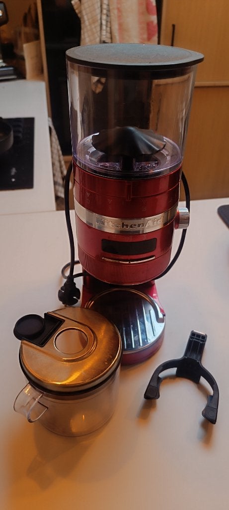 Koffieset: espressomachine + bonenmaler (ook apart te koop), Electroménager, Cafetières, Réservoir d'eau amovible, Combiné, Café en grains