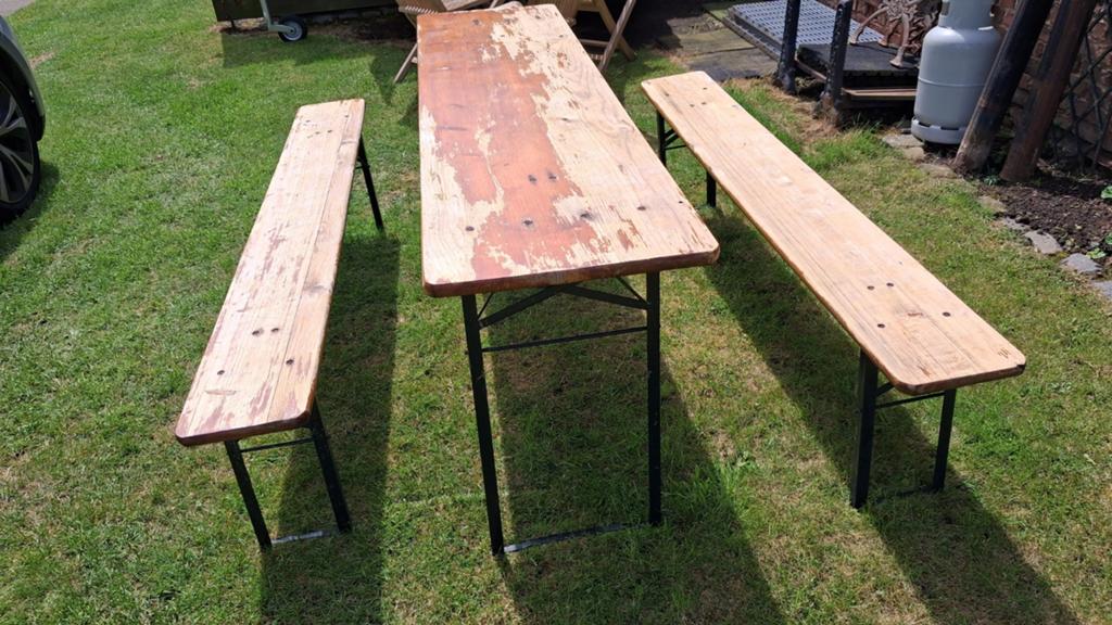 Tuintafel en banken. Picnic tafel en banken., Tuin en Terras, Picknicktafels, Ophalen