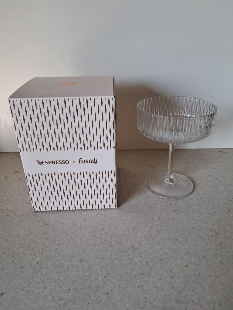Nespresso Barista glas, Ophalen