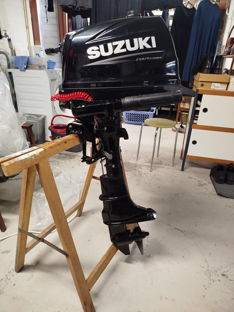 Suzuki 6 pk 4-takt buitenboordmotor, Watersport en Boten, Ophalen, Benzine, Buitenboordmotor