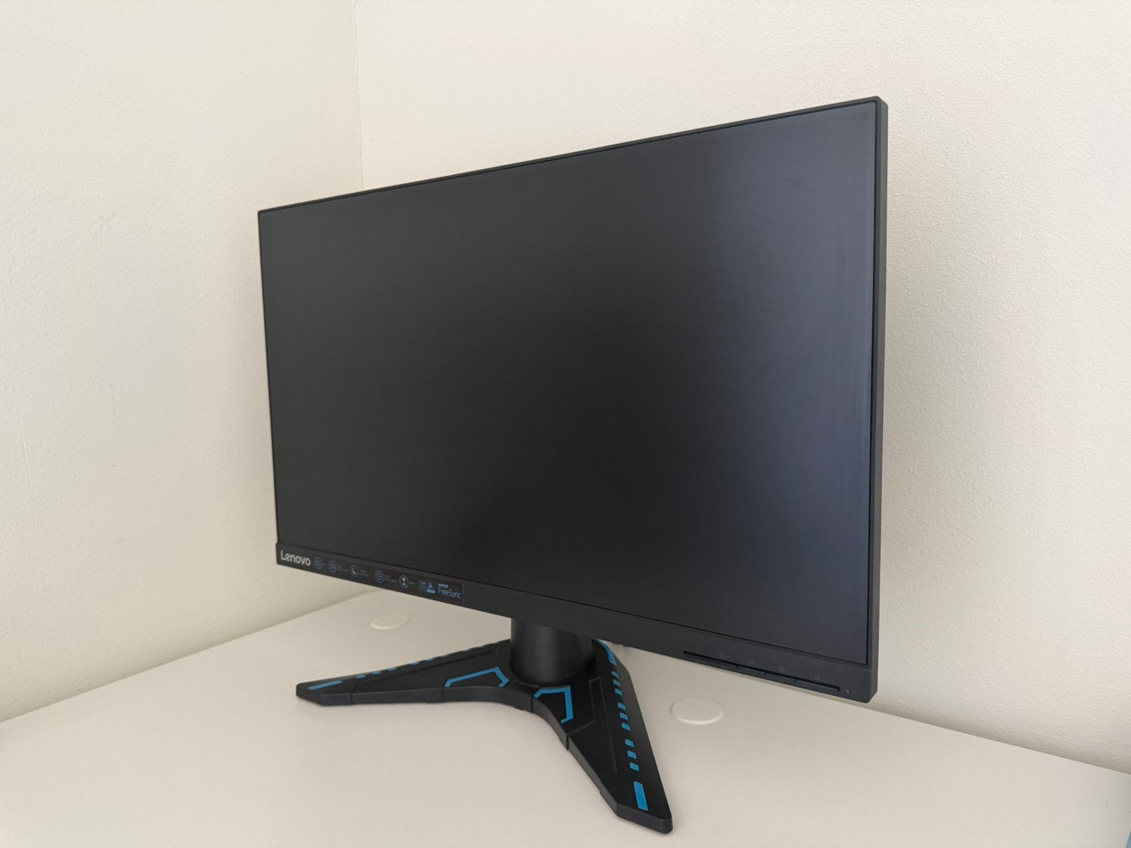 Moniteur Lenovo 24’’, Computers en Software, Ophalen, IPS, 61 t/m 100 Hz, Quad HD (2K)